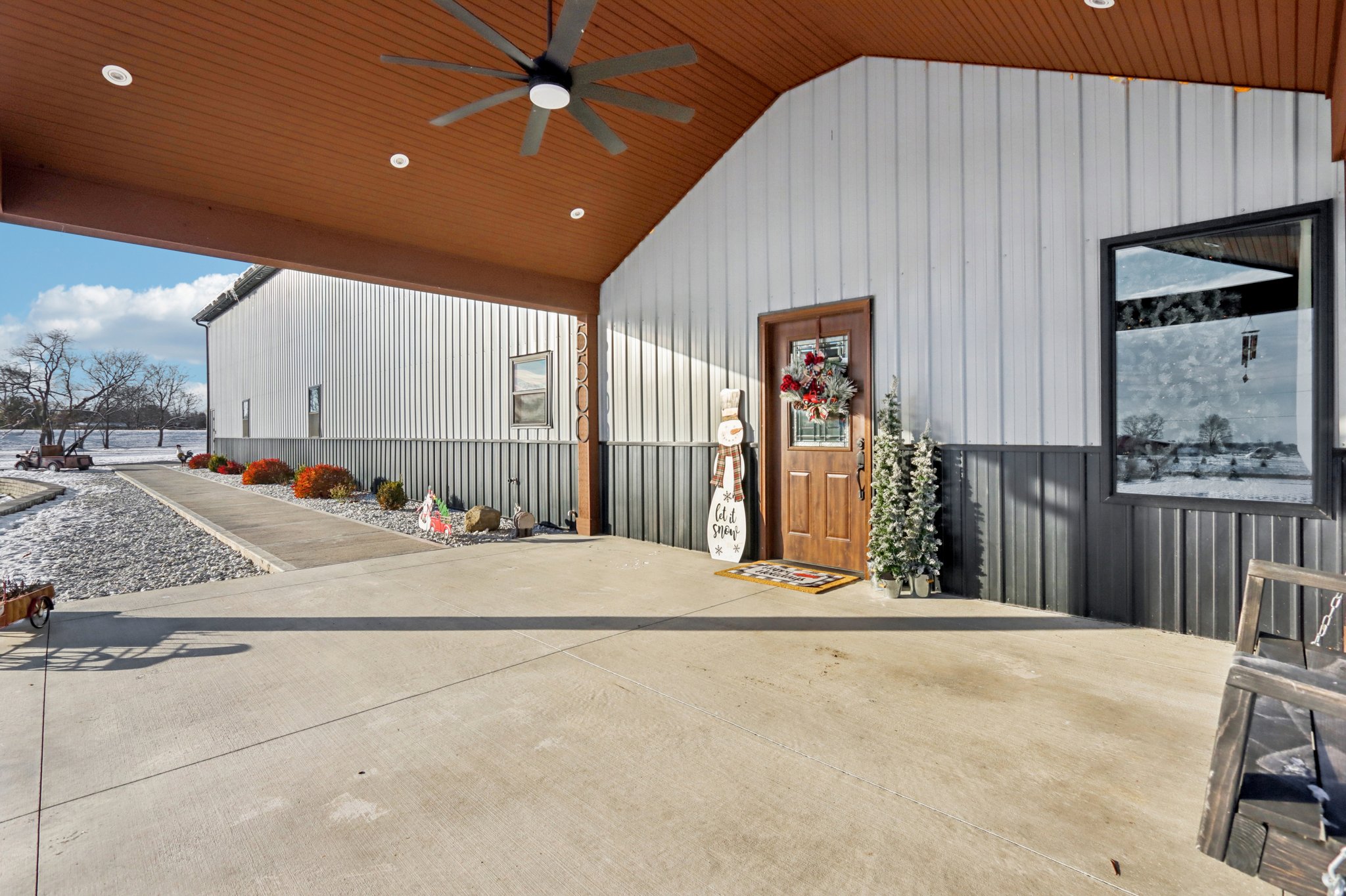 Rocklane Rd-L0512-006.jpg