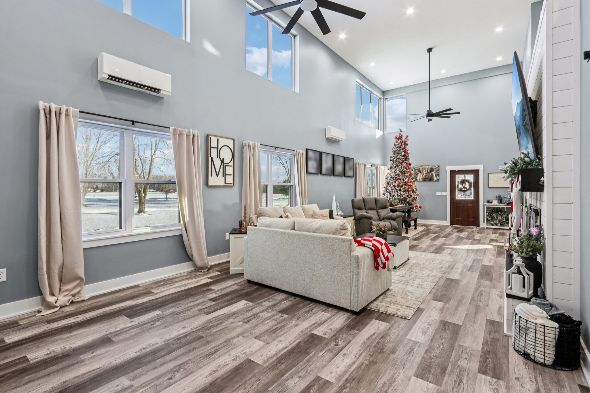 Rocklane Rd-L0512-009.jpg