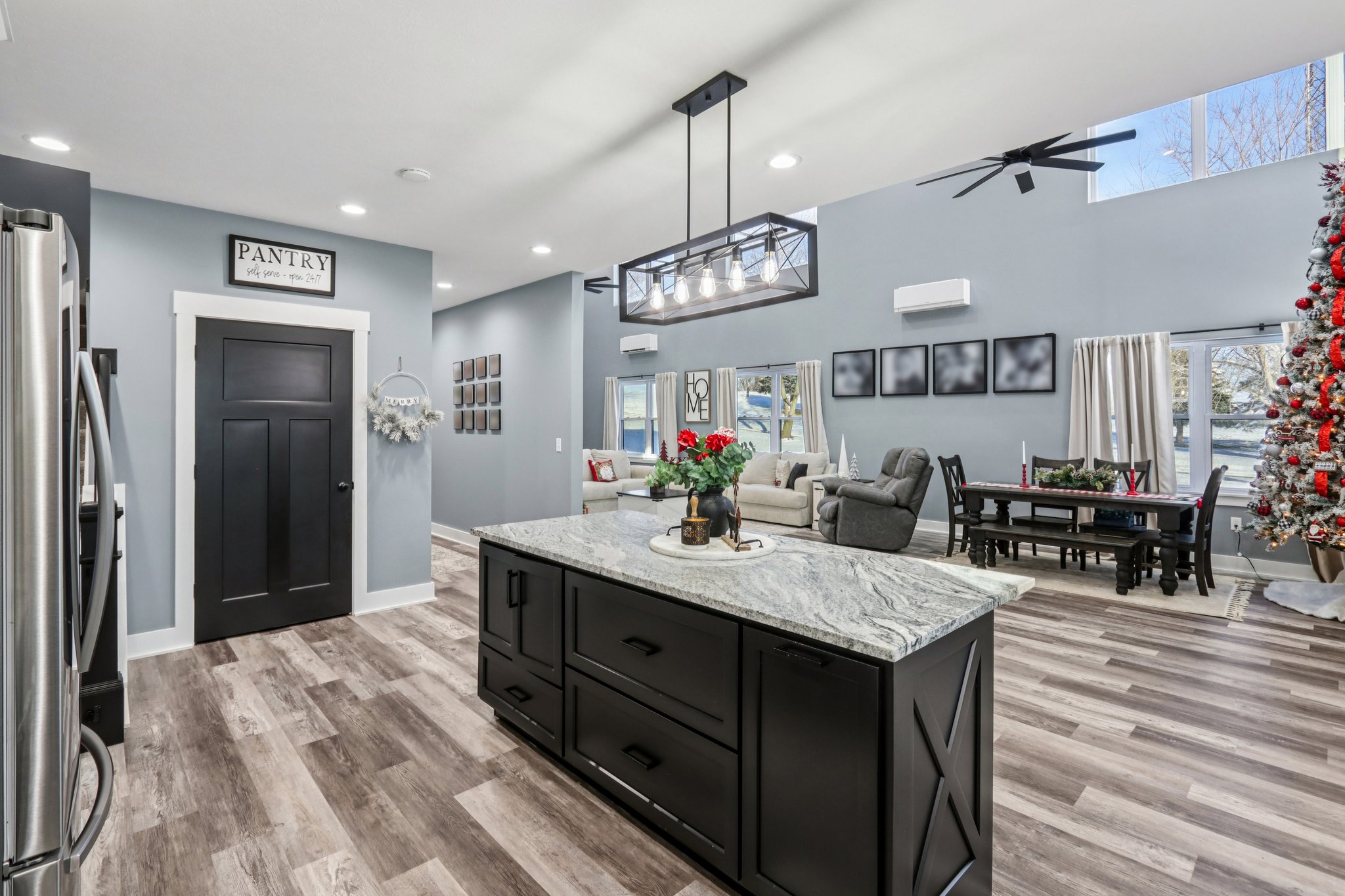 Rocklane Rd-L0512-020.jpg