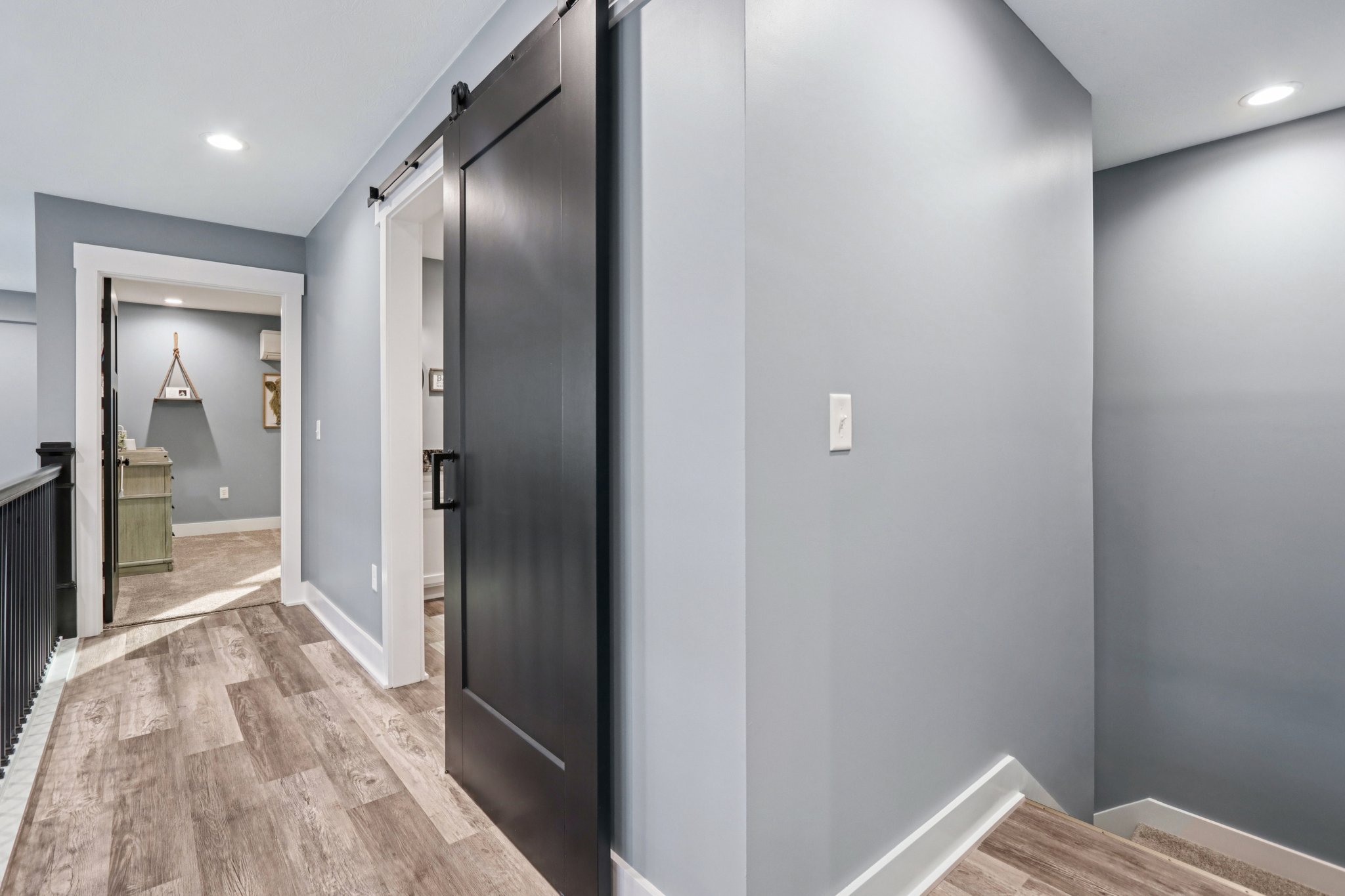 Rocklane Rd-L0512-028.jpg