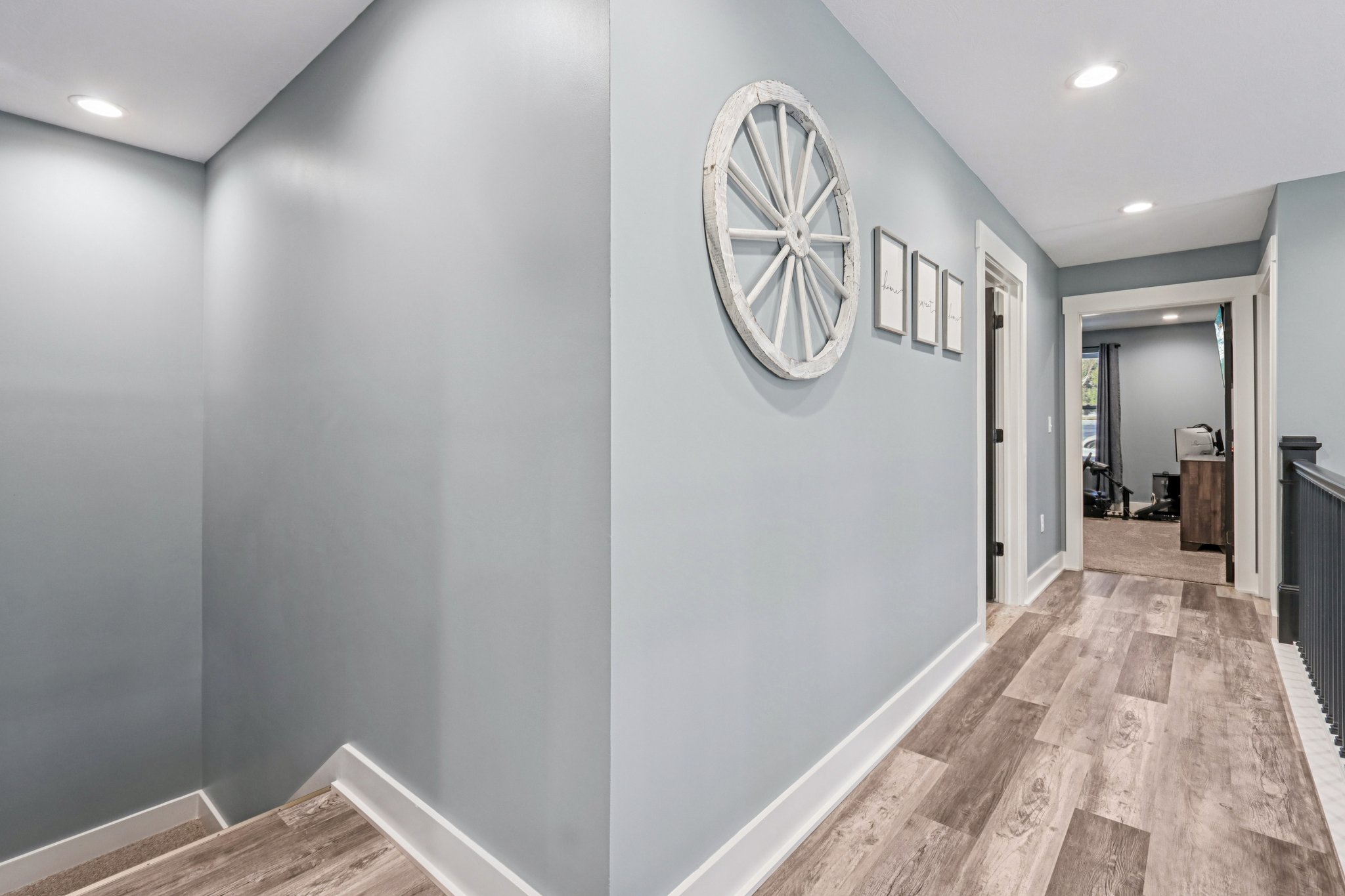 Rocklane Rd-L0512-036.jpg