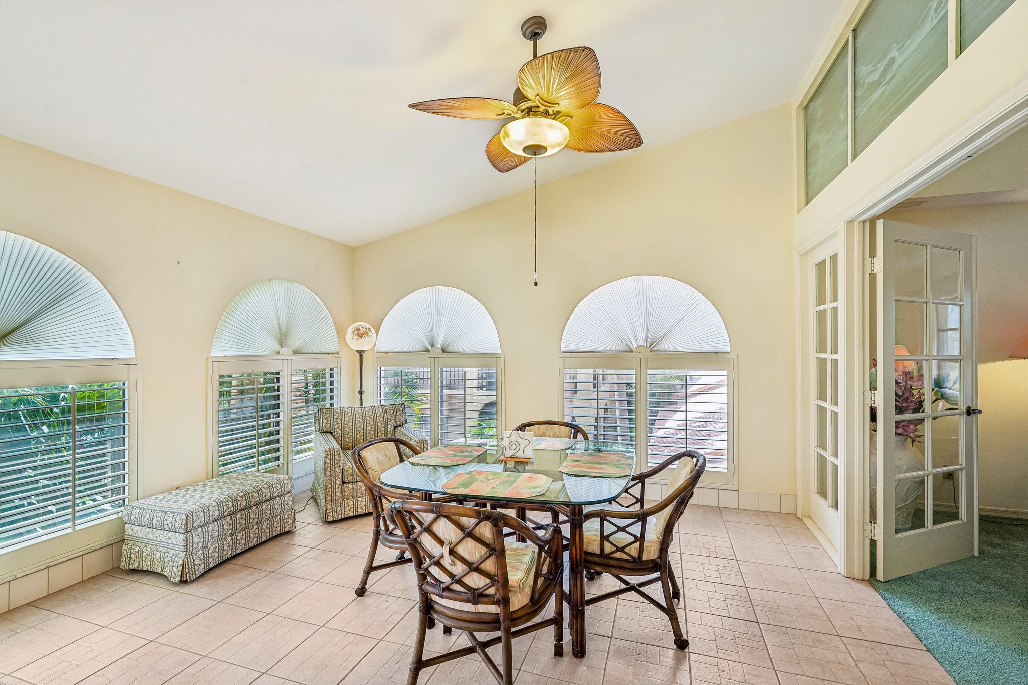SW 4th Pl 605-S0605-012.jpg