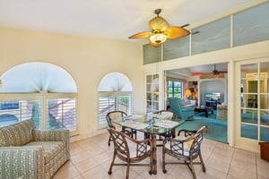 SW 4th Pl 605-S0605-009.jpg
