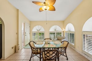 SW 4th Pl 605-S0605-011.jpg
