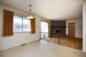 Kitchen/Breakfast Area