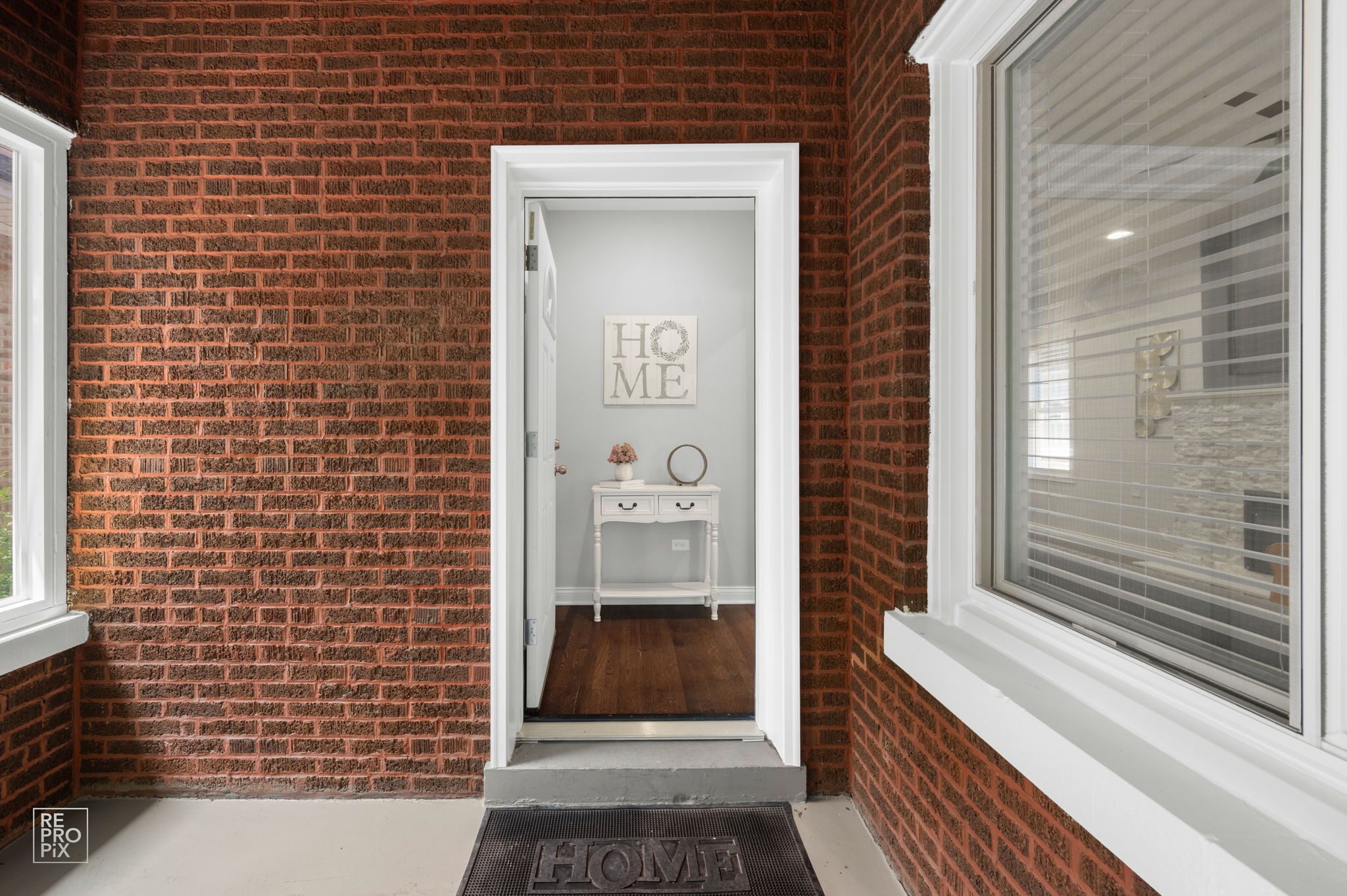 5512 W Potomac Ave, Chicago, IL 60651_004