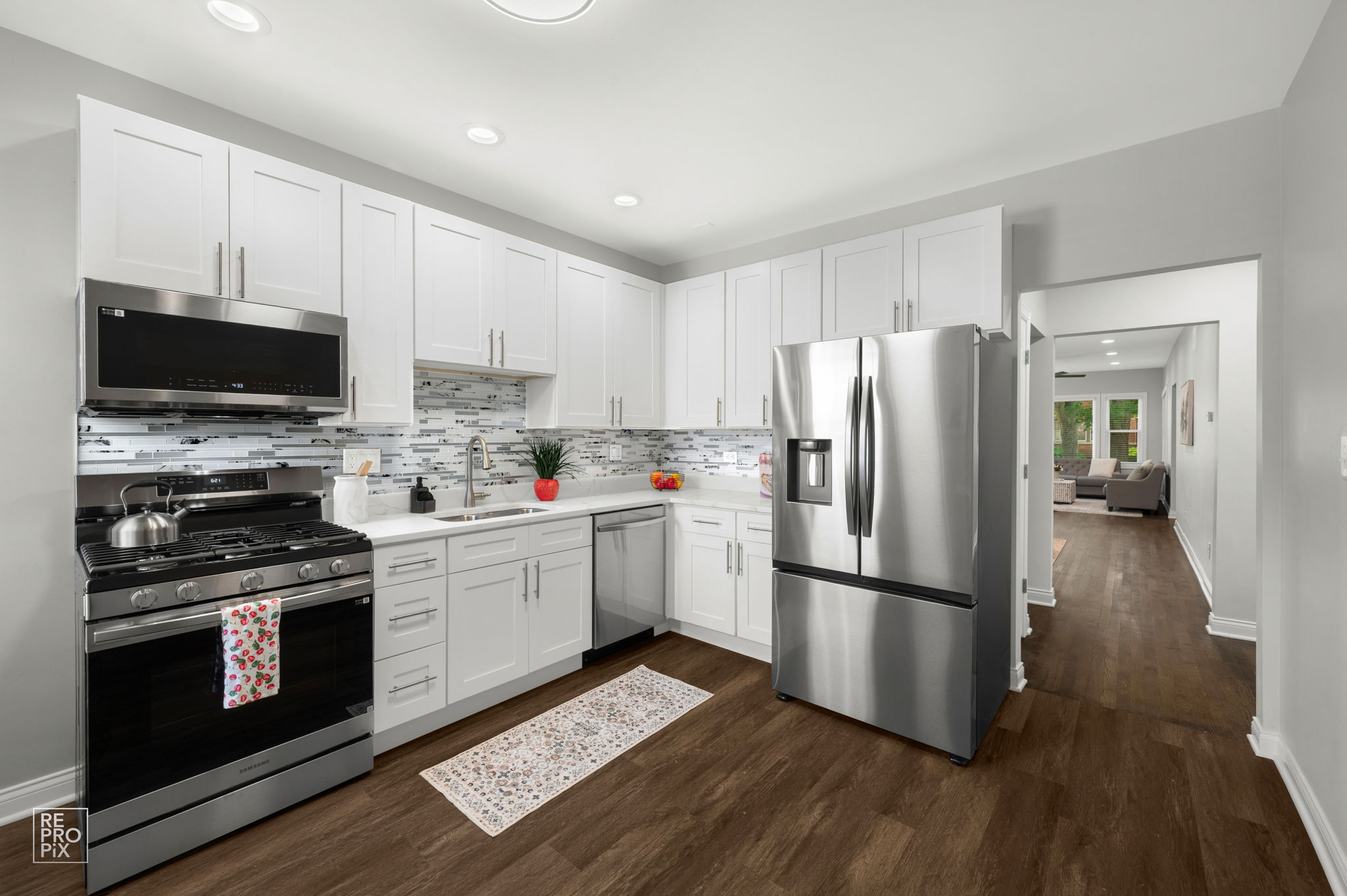 5512 W Potomac Ave, Chicago, IL 60651_010