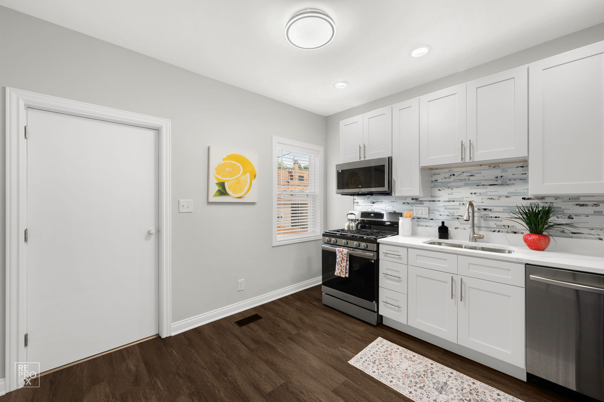 5512 W Potomac Ave, Chicago, IL 60651_012