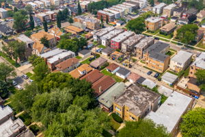 5512 W Potomac Ave, Chicago, IL 60651_001