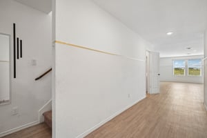 Calton Bnd-S1706-013.jpg