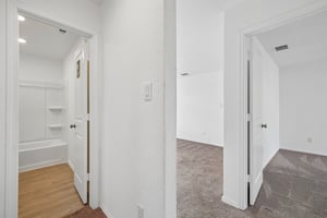Calton Bnd-S1706-027.jpg