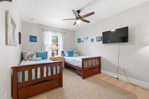 Interiors (17)