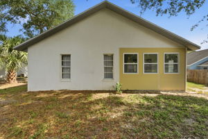 Rear Exteriors (5)