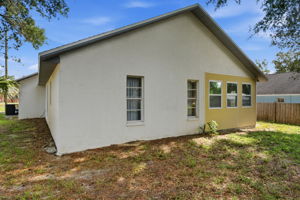 Rear Exteriors (6)