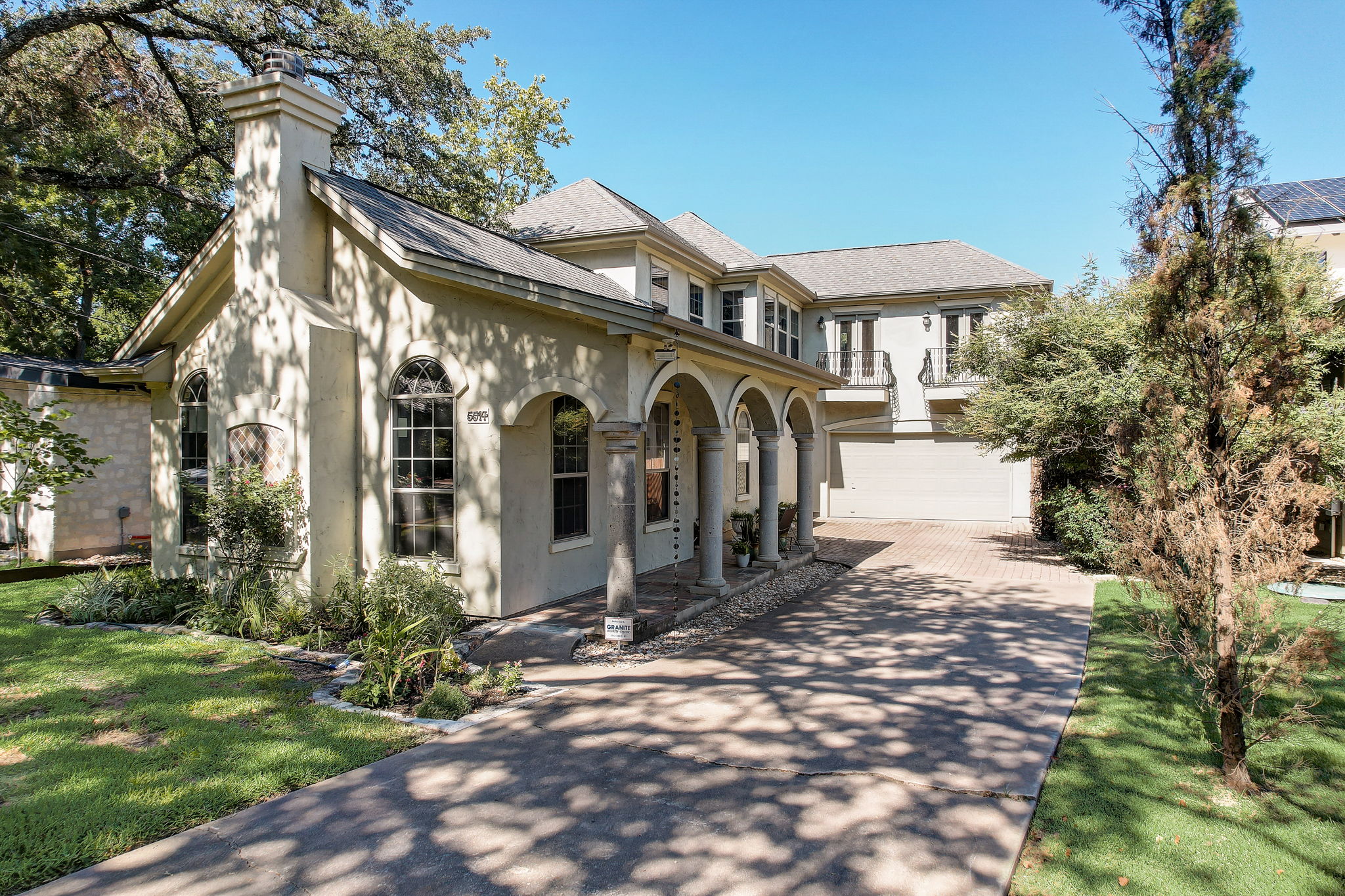 Shoalwood Ave-068