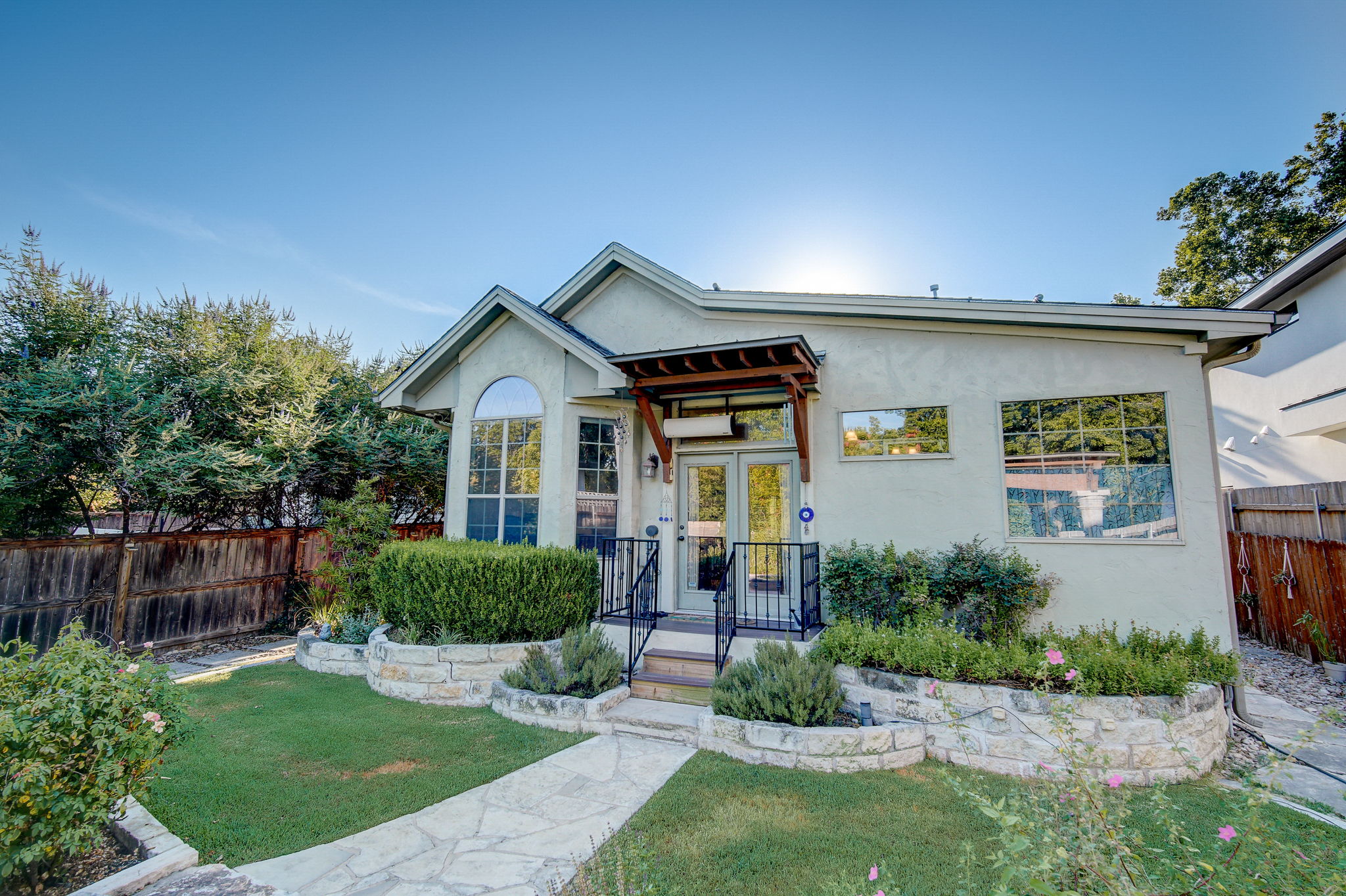 Shoalwood Ave-046