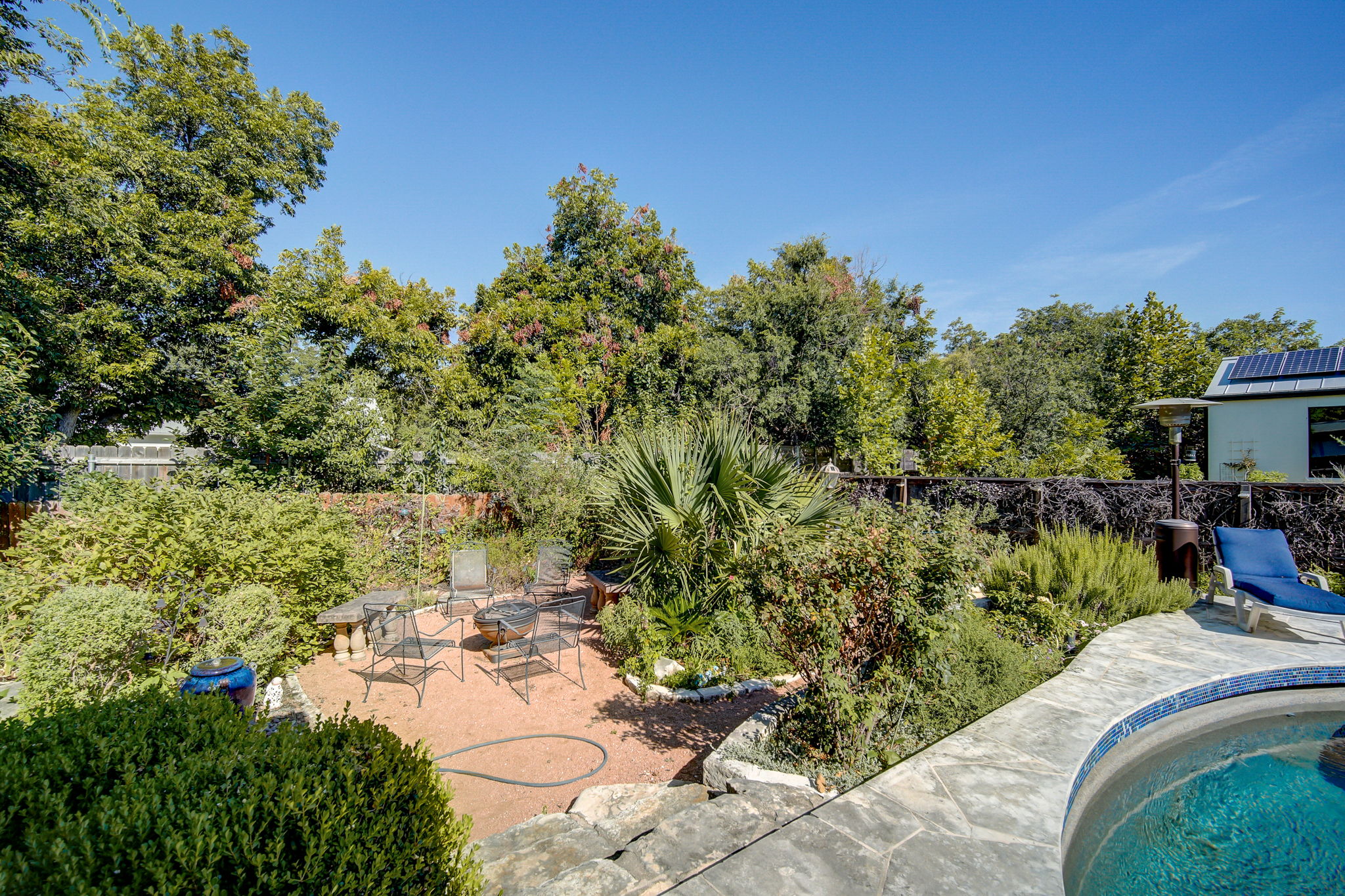 Shoalwood Ave-051