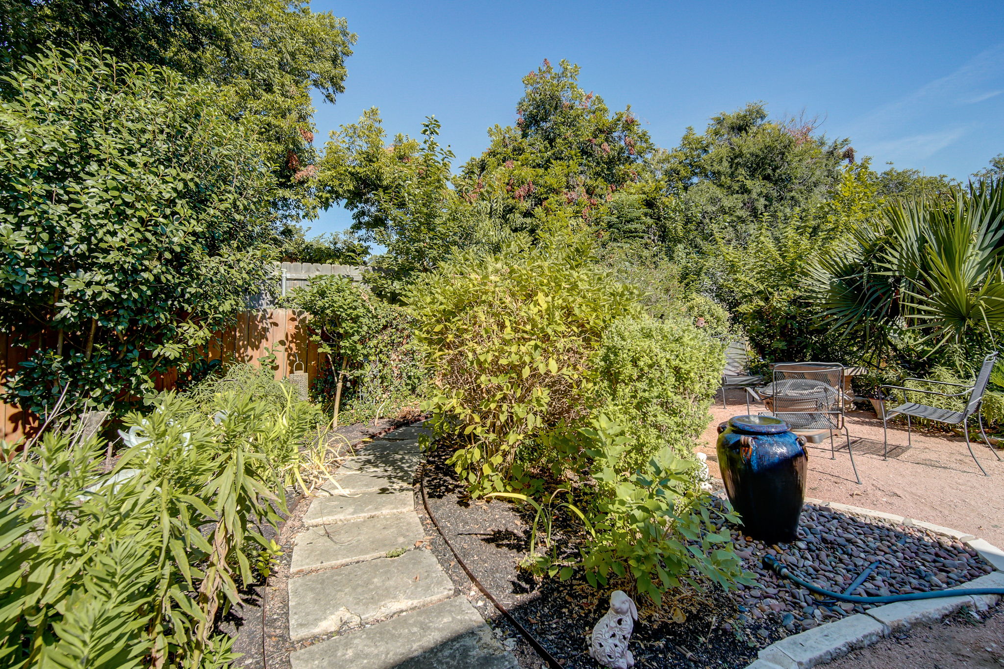 Shoalwood Ave-053
