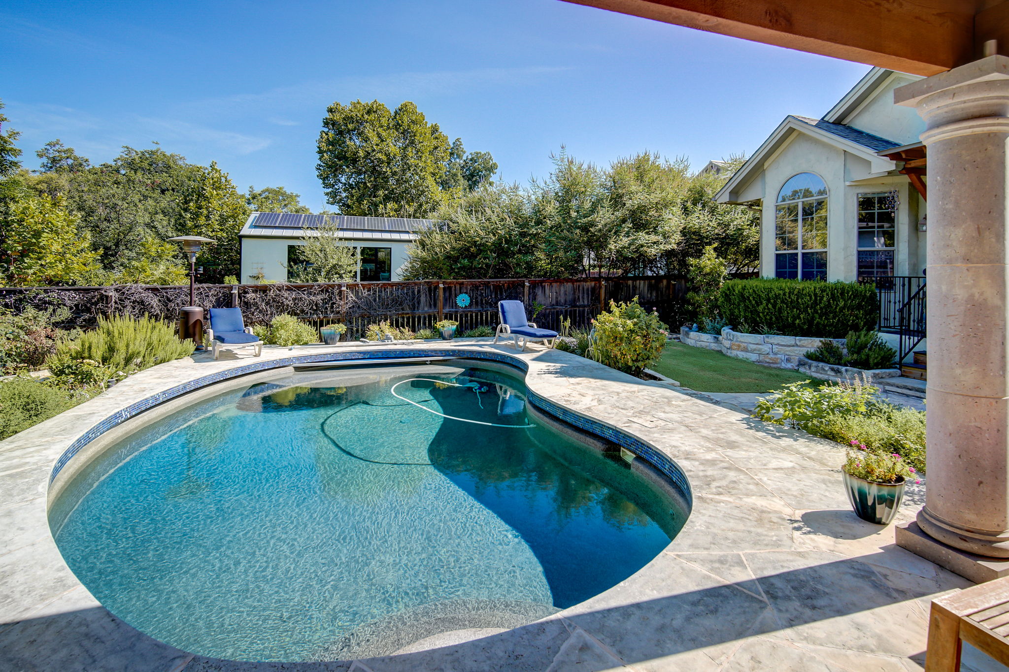 Shoalwood Ave-056