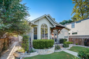 Shoalwood Ave-045