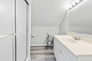  Photo 30