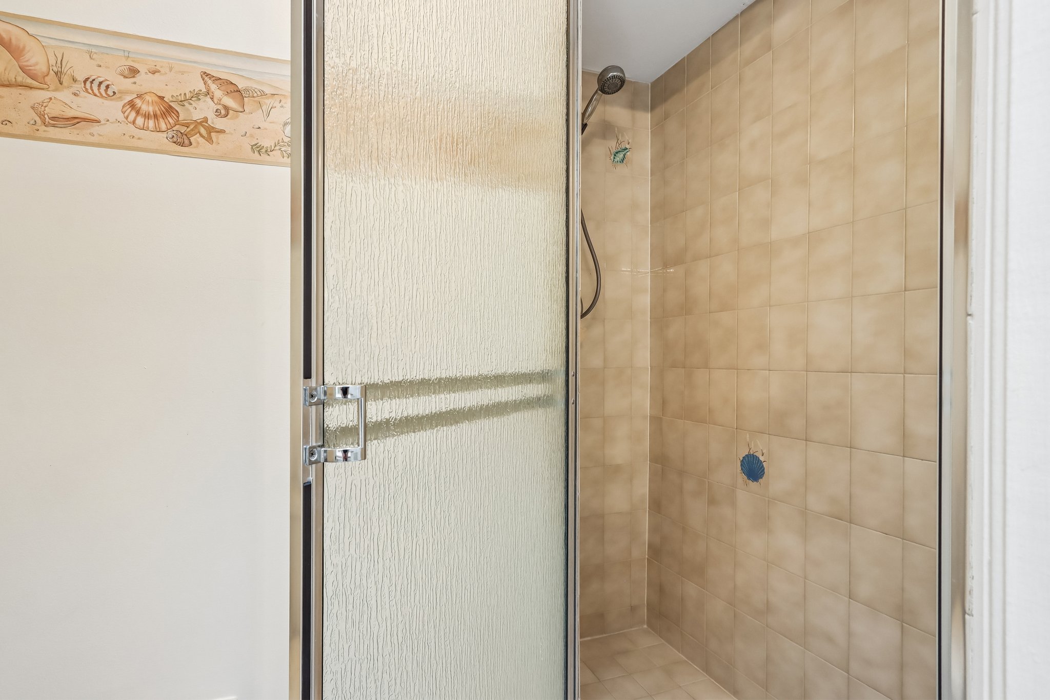 SW 12th Ave 203-S2607-021.jpg