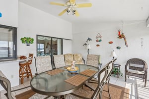 SW 12th Ave 203-S2607-025.jpg