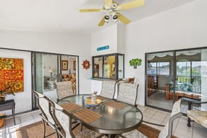 SW 12th Ave 203-S2607-027.jpg