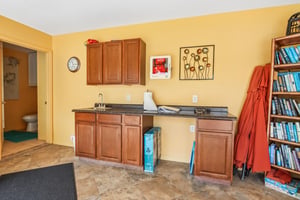 SW 12th Ave 203-S2607-029.jpg