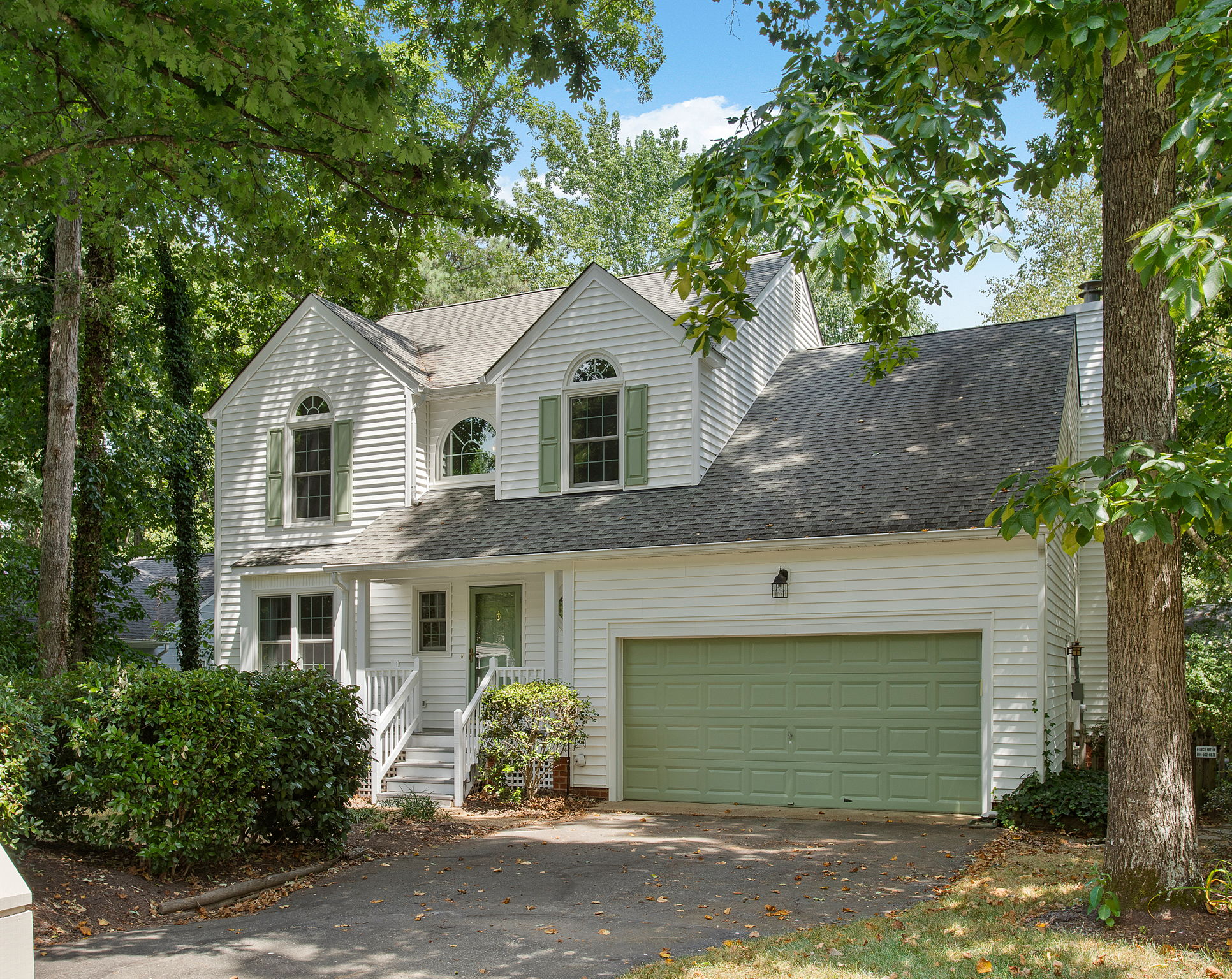 01-Exterior Front