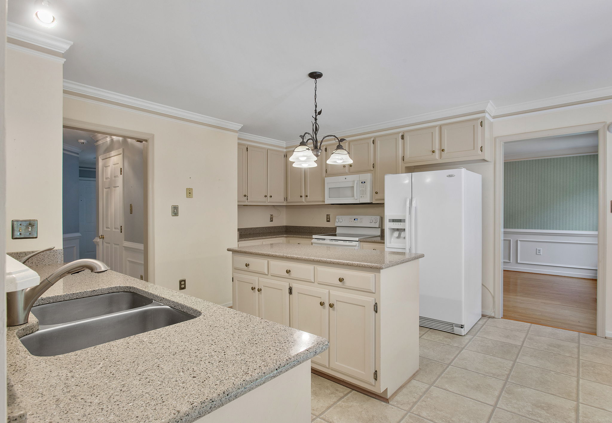 10-Kitchen