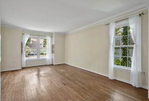 16-Living Room