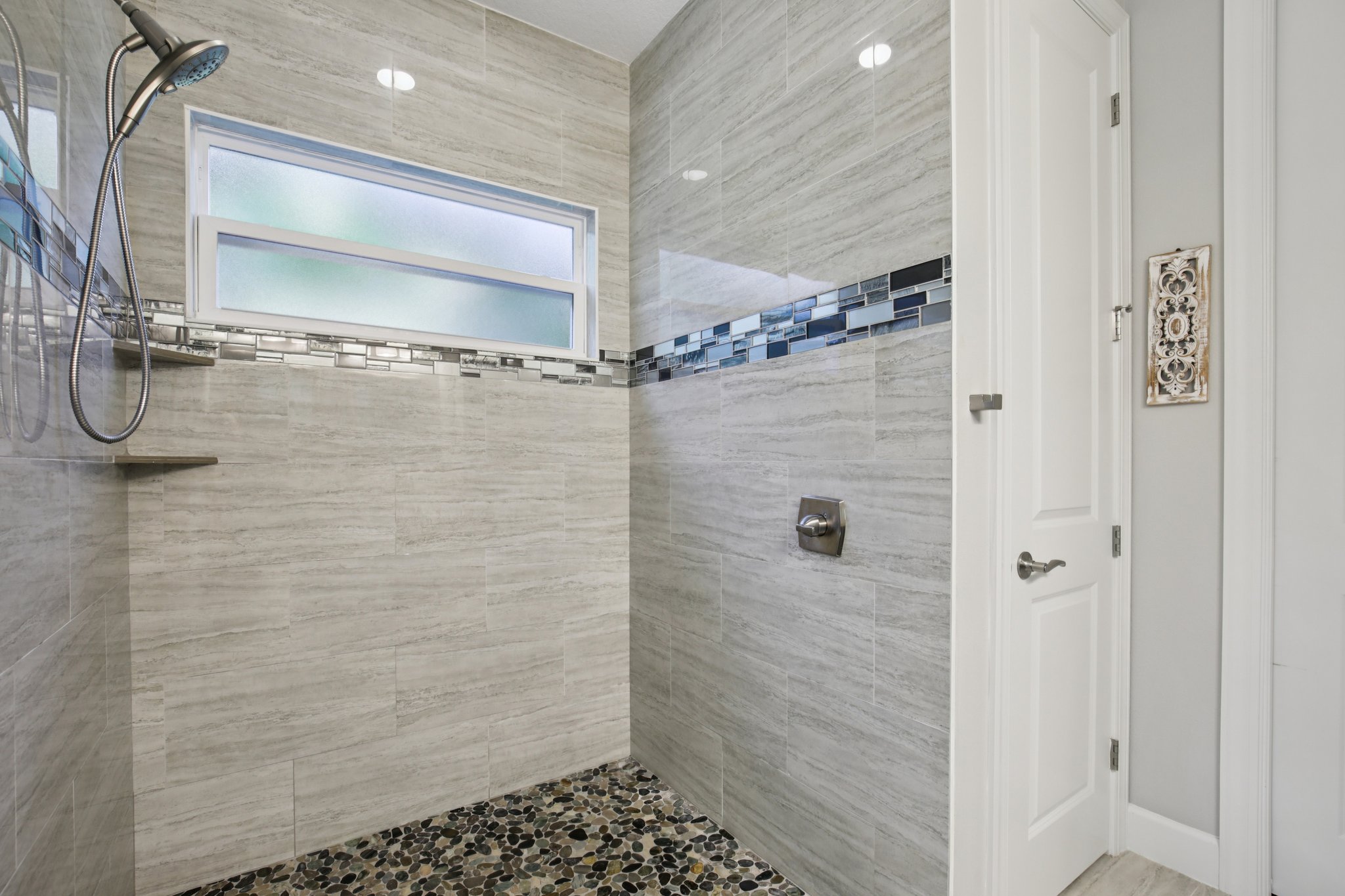 N Salford Blvd-L1802-024.jpg