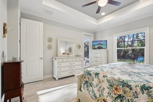 N Salford Blvd-L1802-020.jpg