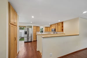 Regent Ave N-S1606-018.jpg