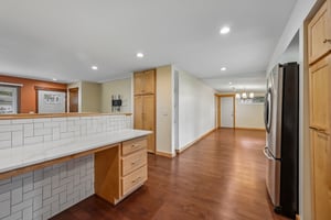 Regent Ave N-S1606-021.jpg
