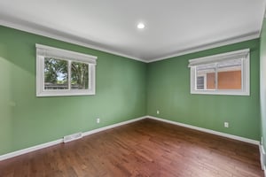 Regent Ave N-S1606-028.jpg