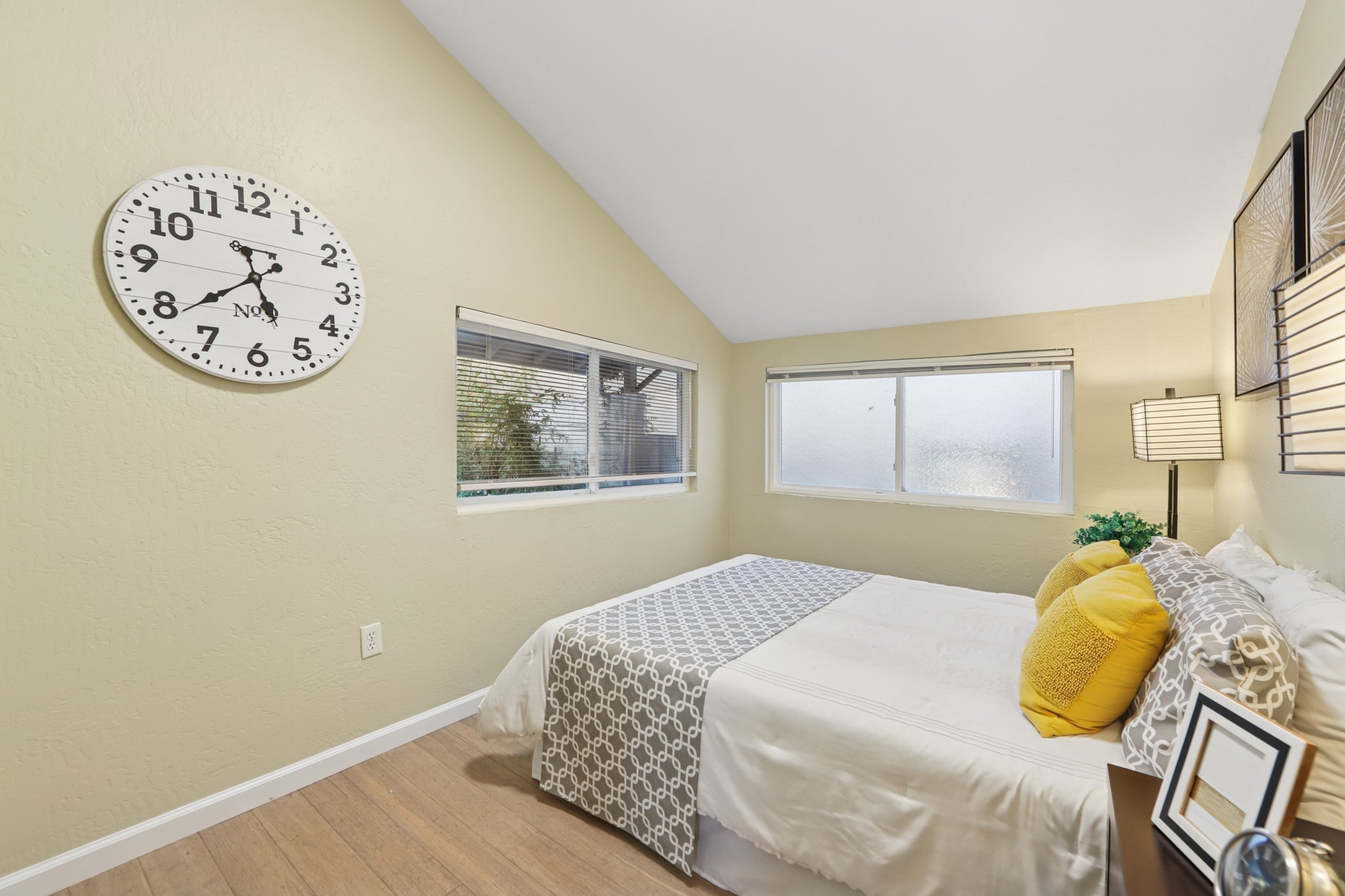 14th Ave-L2308-021.jpg