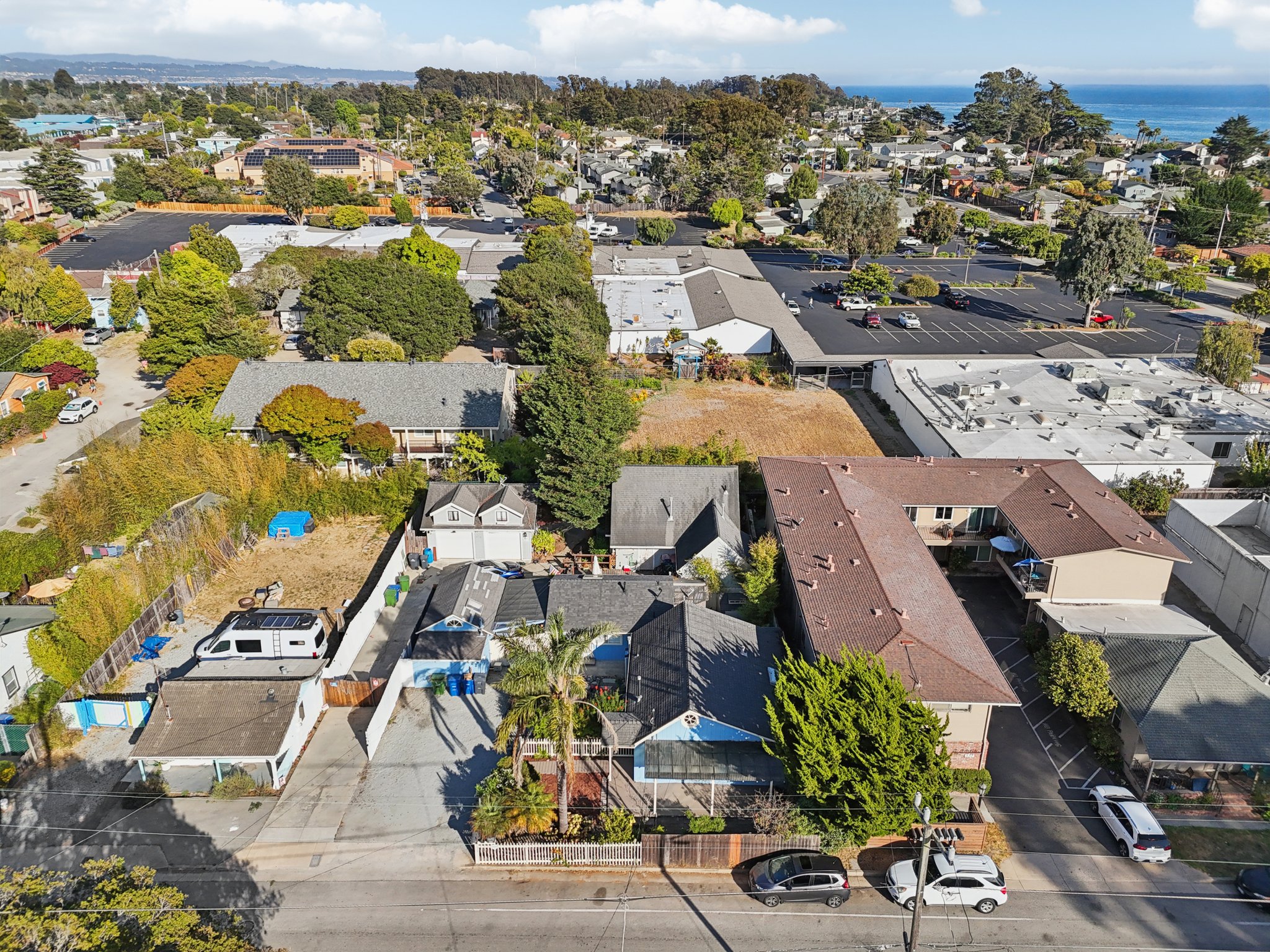 14th Ave-L2308-060.jpg