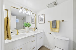 14th Ave-L2308-019.jpg