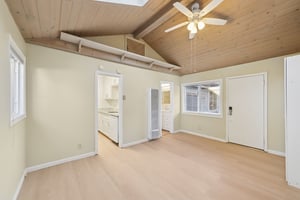 14th Ave-L2308-026.jpg