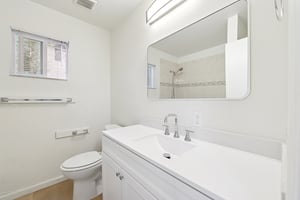 14th Ave-L2308-031.jpg