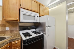 14th Ave-L2308-038.jpg