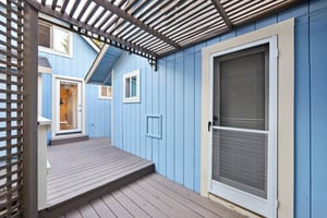 14th Ave-L2308-045.jpg