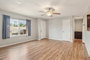 Canyon Dr 29-S1010-004.jpg