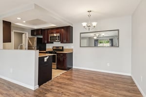 Canyon Dr 29-S1010-008.jpg