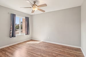 Canyon Dr 29-S1010-014.jpg