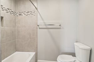 Canyon Dr 29-S1010-021.jpg