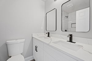  Photo 23