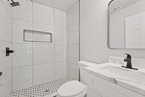  Photo 24